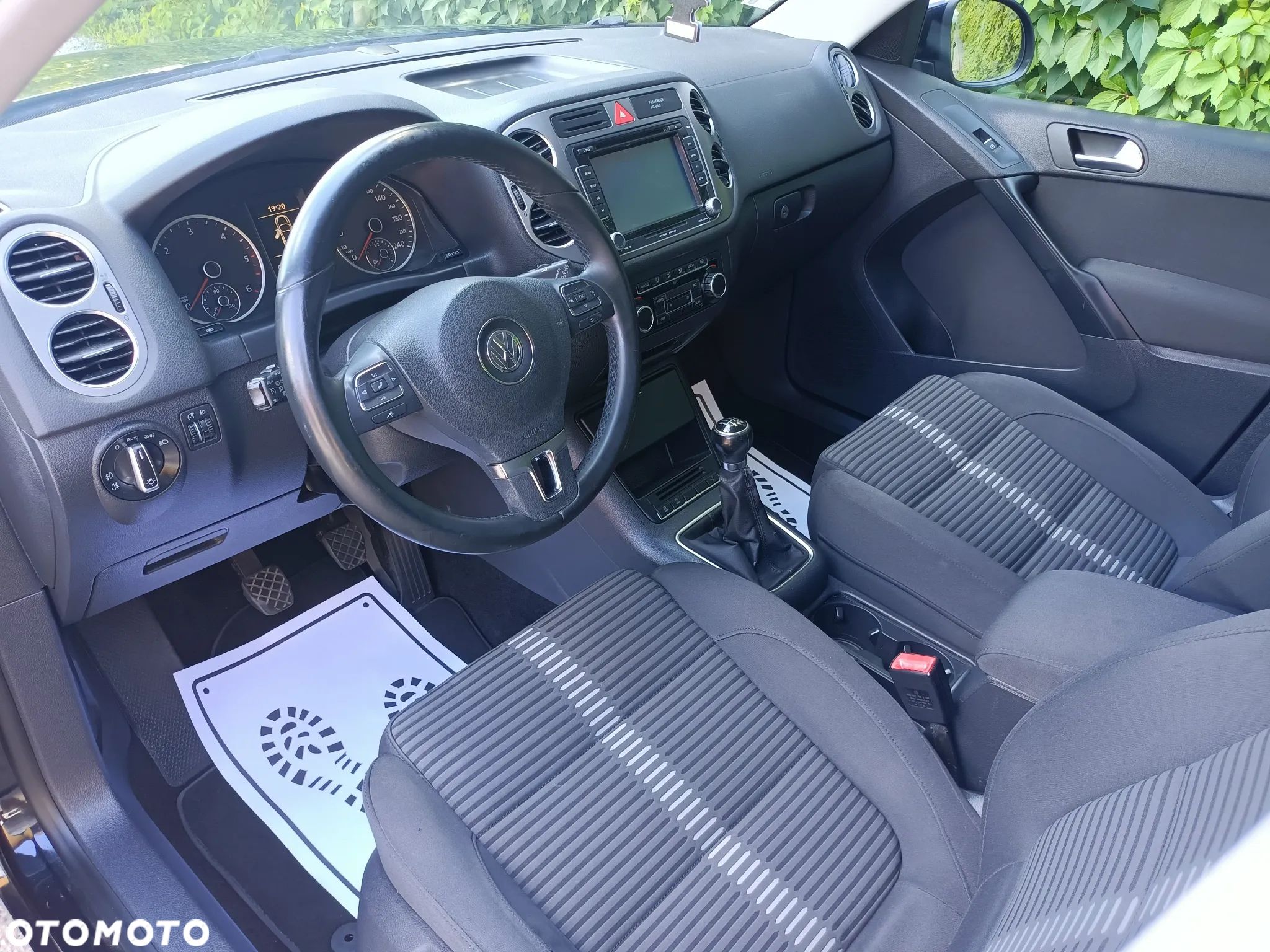 Volkswagen Tiguan - 13