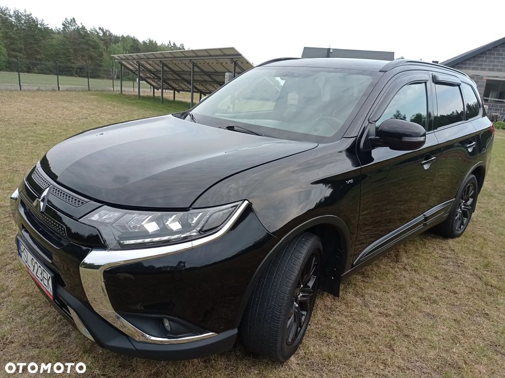 Mitsubishi Outlander - 6