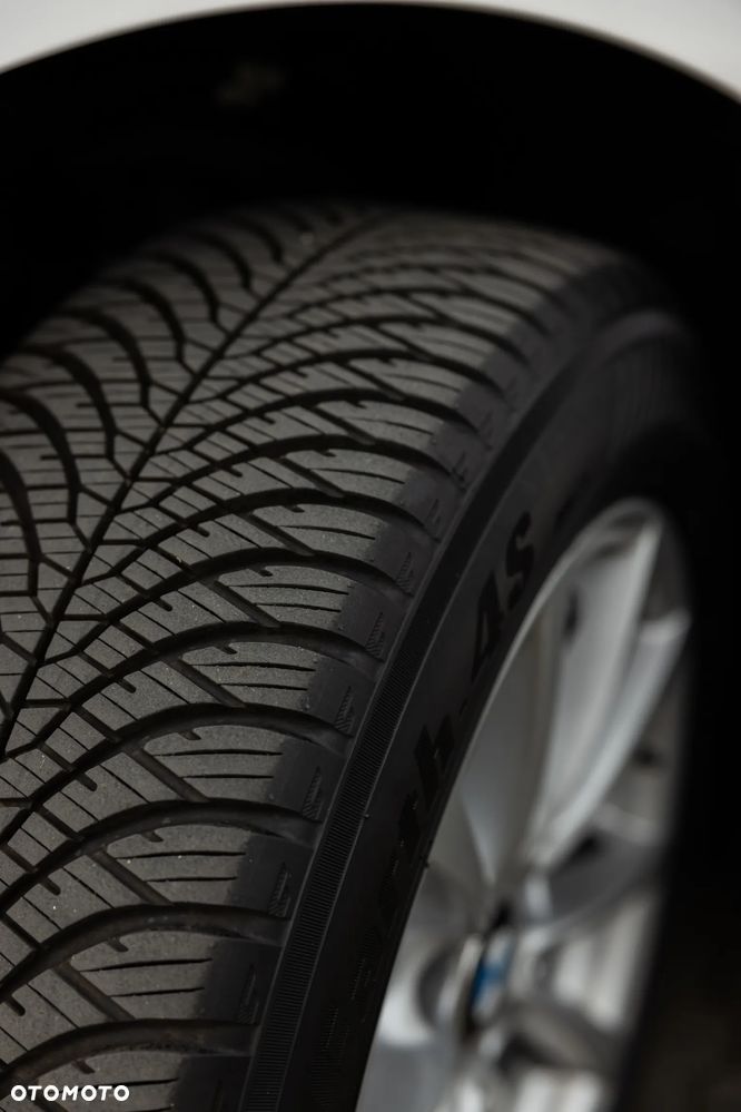 BMW Seria 3 320d Advantage - 40