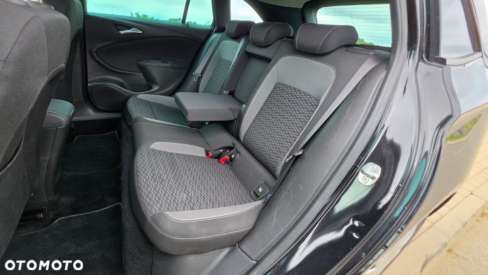 Opel Astra - 9