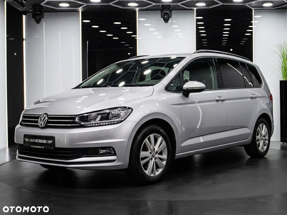 Volkswagen Touran 2.0 TDI BMT Comfortline DSG - 2