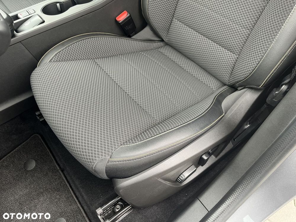 Renault Arkana 1.3 TCe mHEV Techno EDC - 12