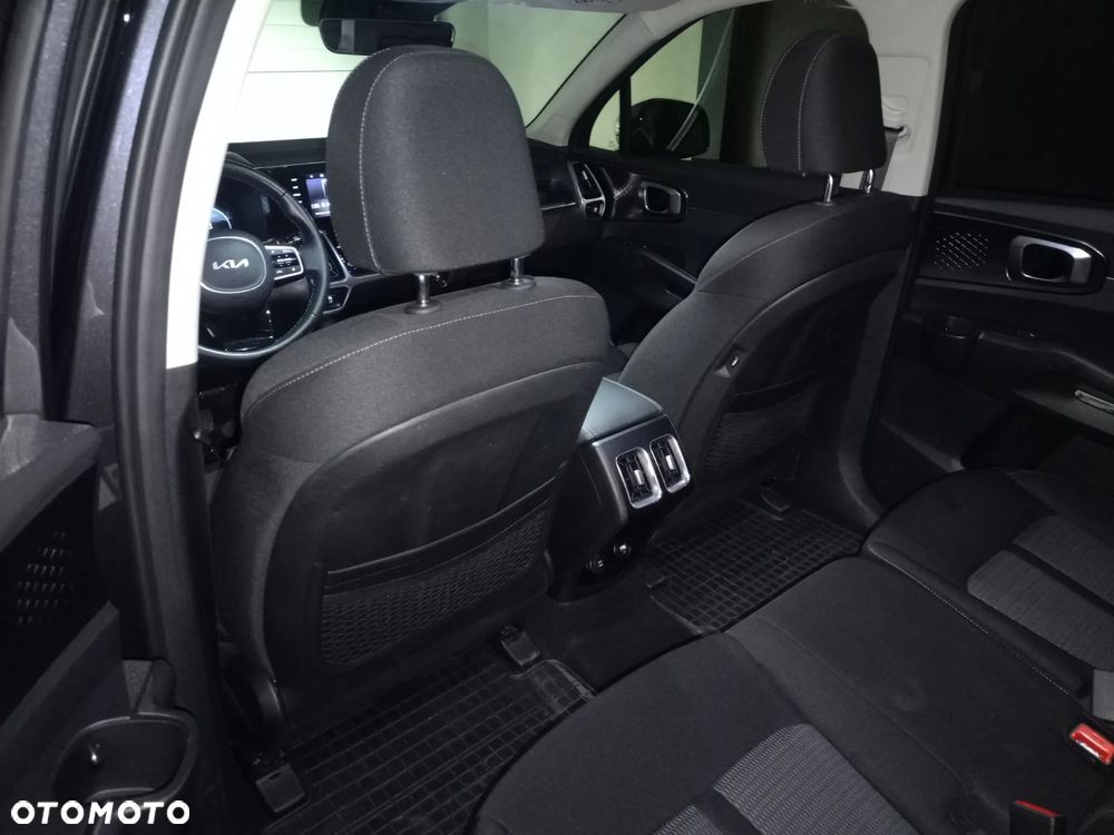 Kia Sorento - 13