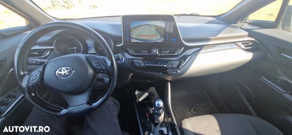 Toyota C-HR Business-Edition - 5