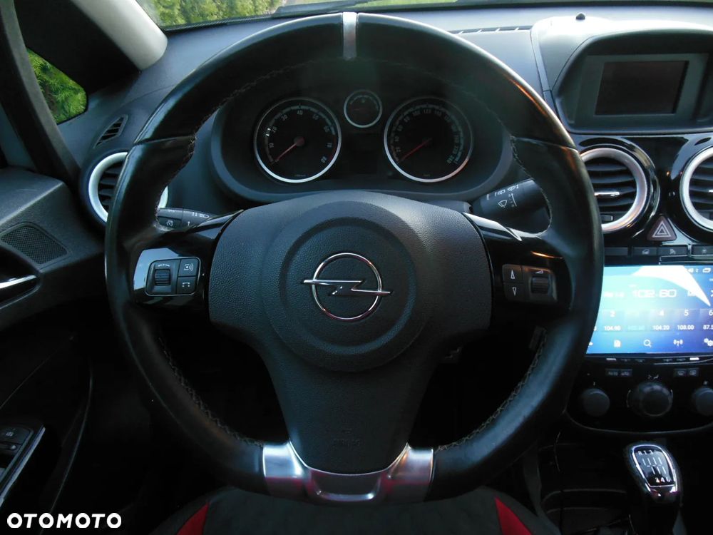 Opel Corsa 1.6 Turbo GSi - 19