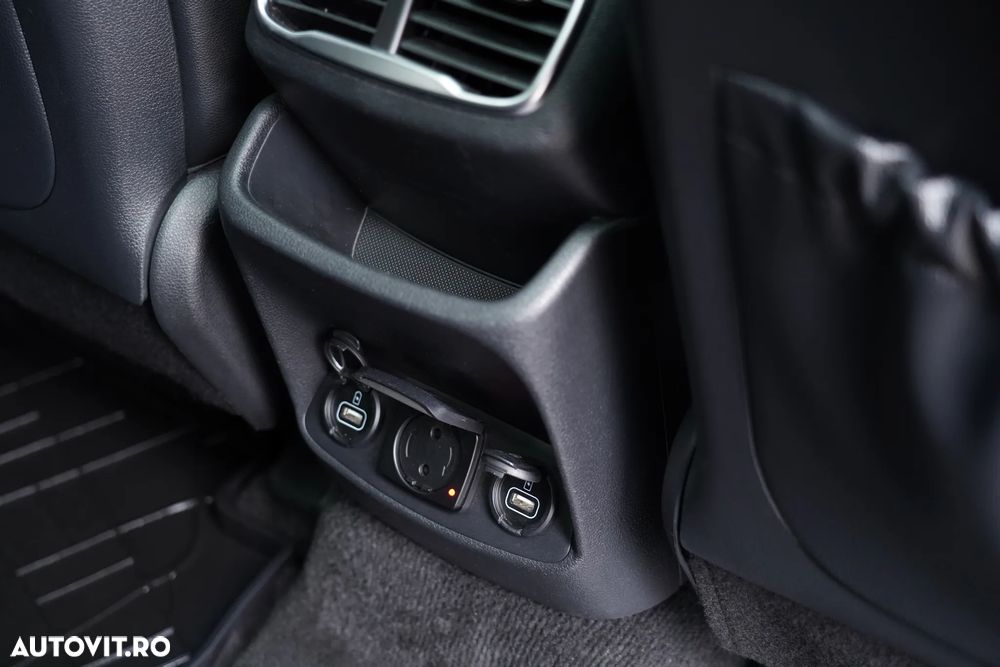 Hyundai Santa Fe - 16