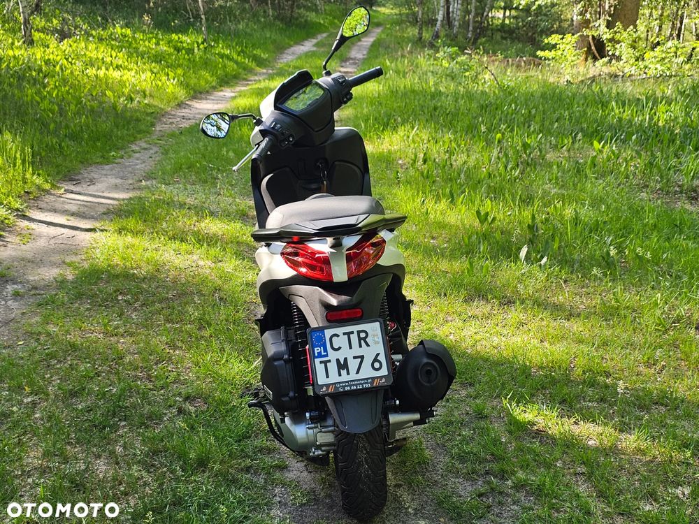 Piaggio Medley - 9