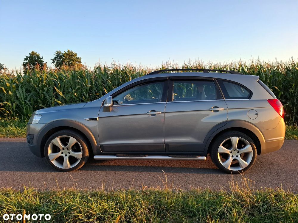 Chevrolet Captiva 2.4 LT - 10