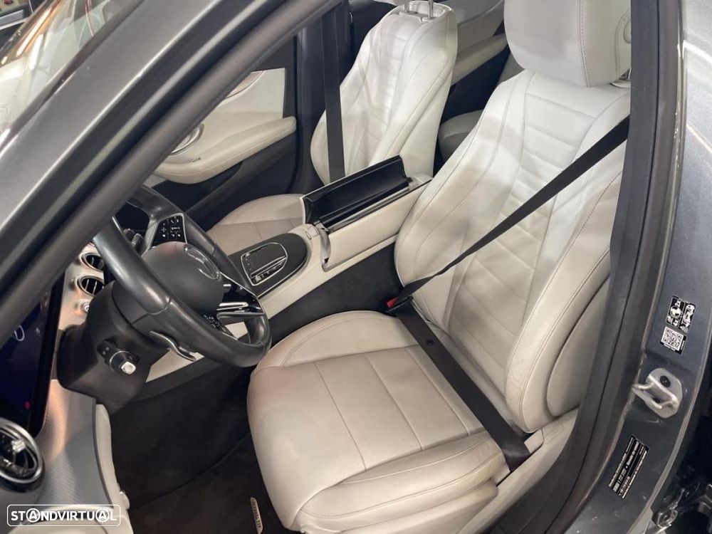 Mercedes-Benz E 220 d Avantgarde 4Matic All-Terrain - 4