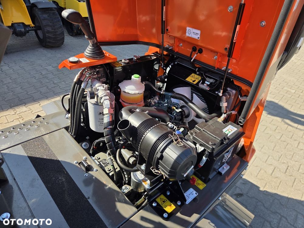 Ausa Nowe WOZIDŁO AUSA D151AHG - 1550kg kolebka obrotowa - 10