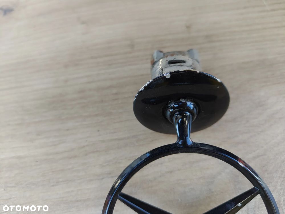 MERCEDES W210 W211 W220 W221 W203 W212 CELOWNIK MASKI EMBLEMAT ZNACZEK czarny - 3