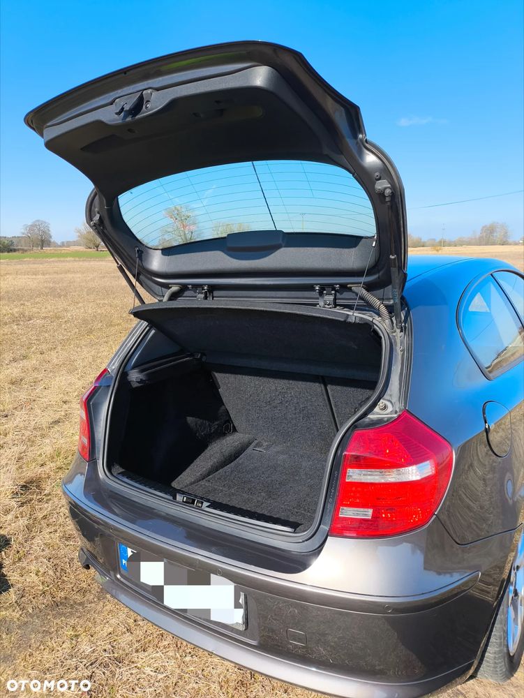 BMW Seria 1 118d DPF - 9