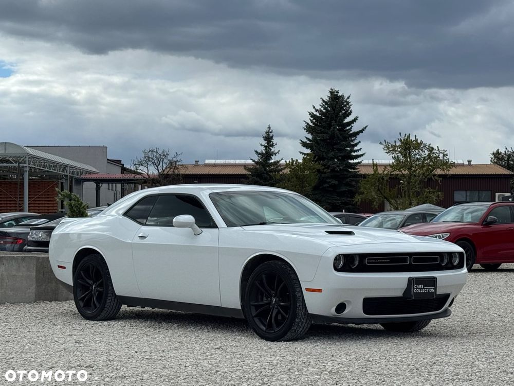 Dodge Challenger - 3