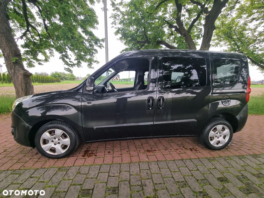 Opel Combo Tour 1.6 CDTI Cosmo - 19