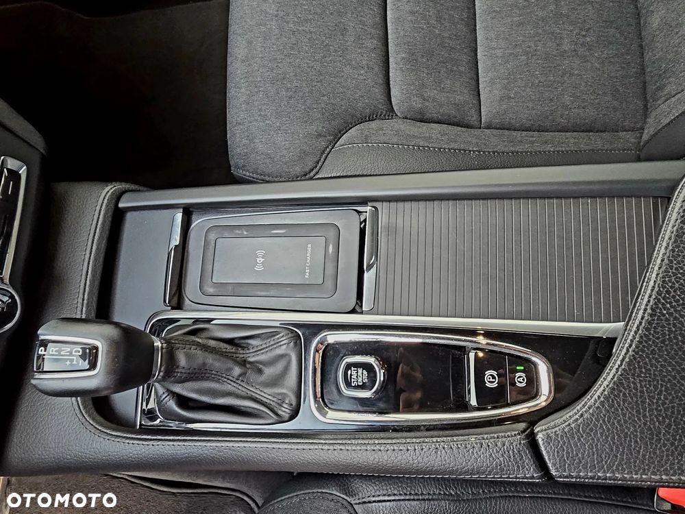 Volvo S90 D4 Momentum - 12