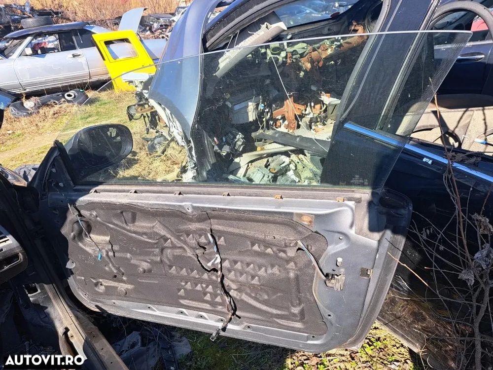Usa stanga dreapta fata Spacegrau mettalic in stare foarte buna cu vopsea originala - goala bmw E81 E82 E88 - 3