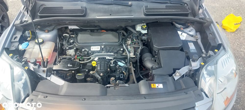 Ford Kuga 2.0 TDCi Titanium - 17