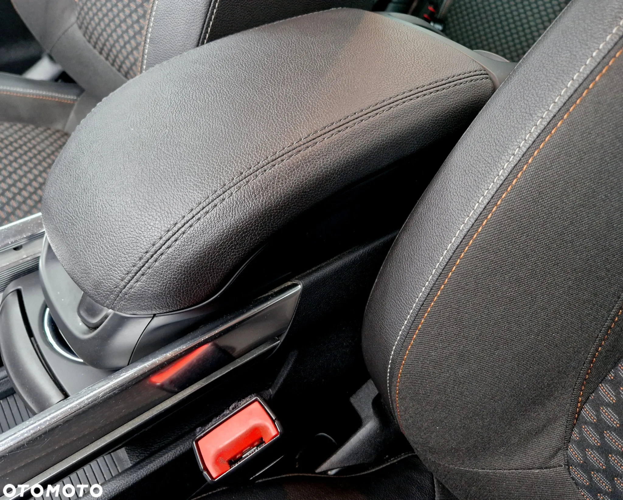Opel Zafira 2.0 CDTI Automatik Active - 24