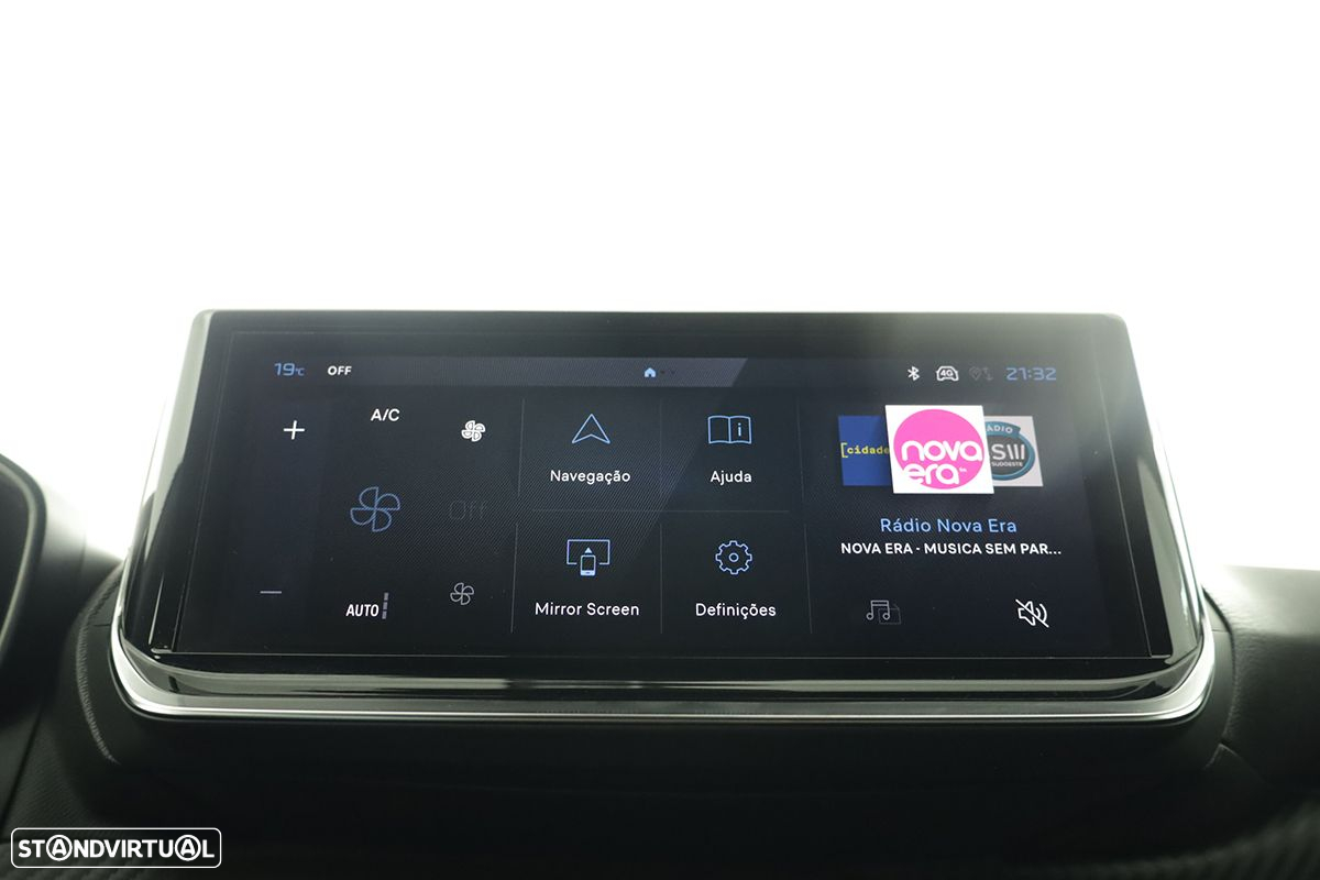 Peugeot 2008 1.2 PureTech Allure - 10