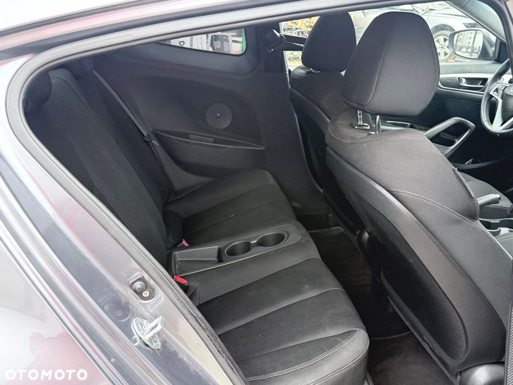 Hyundai Veloster 1.6 blue Style - 17