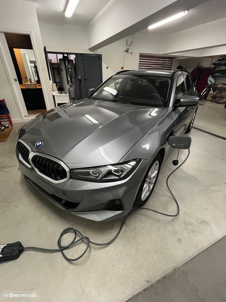 BMW 320 e Pack M Auto - 1