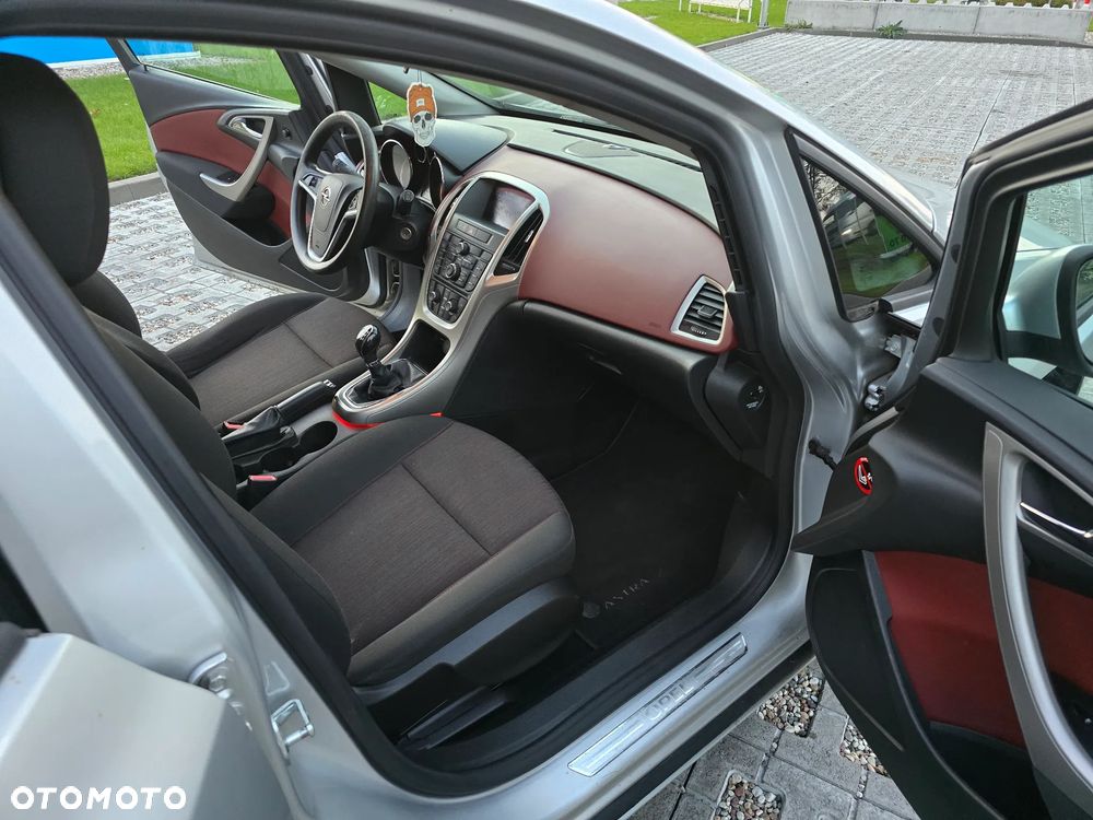 Opel Astra - 13