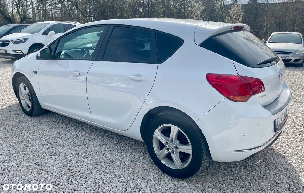 Opel Astra 1.6 D Start/Stop Active - 16