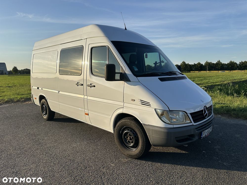 Mercedes-Benz Sprinter - 3