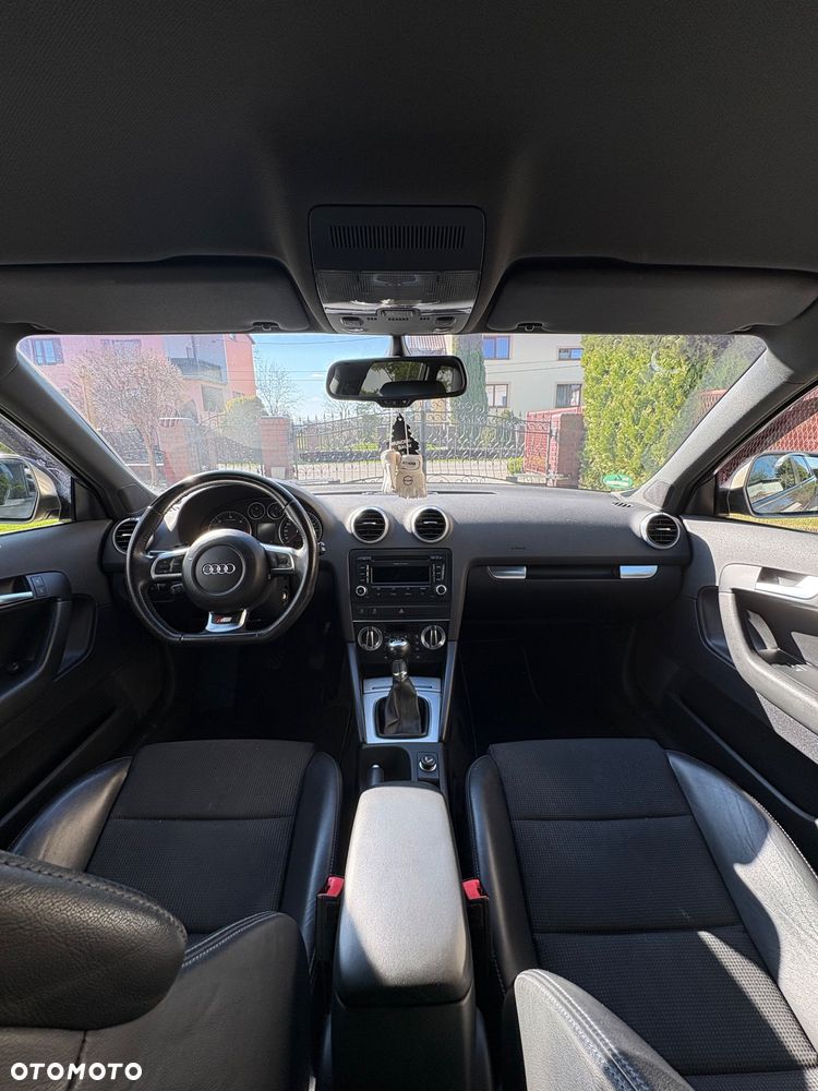 Audi A3 Sportback 2.0 TDI DPF Ambiente - 9