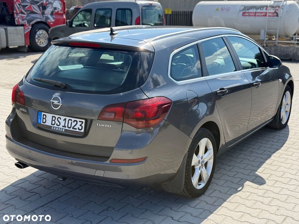 Opel Astra 1.4 Turbo Sport - 17
