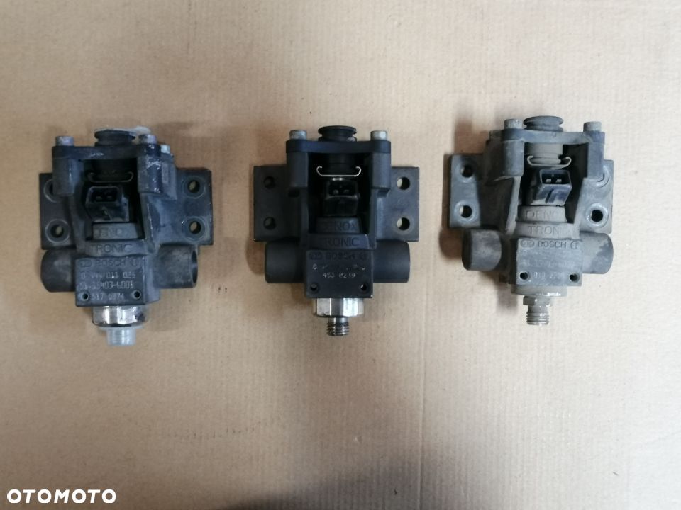 MODUL DOZUJACY ADBLU MAN TGA,TGS.TGX BOSCH  0 444 011 025, 0444011006, 0444011004. - 1