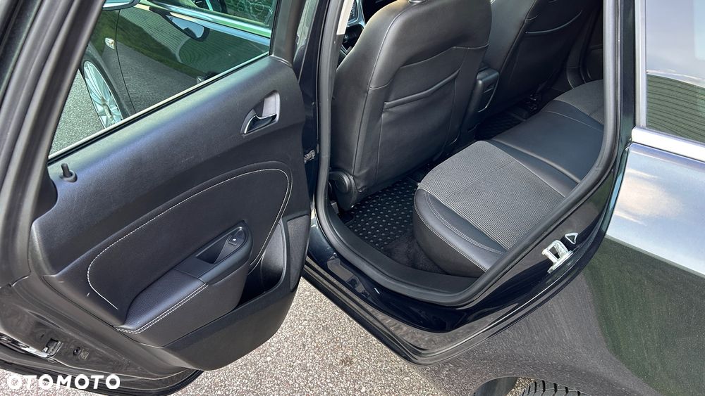 Opel Astra 2.0 CDTI Sport - 25