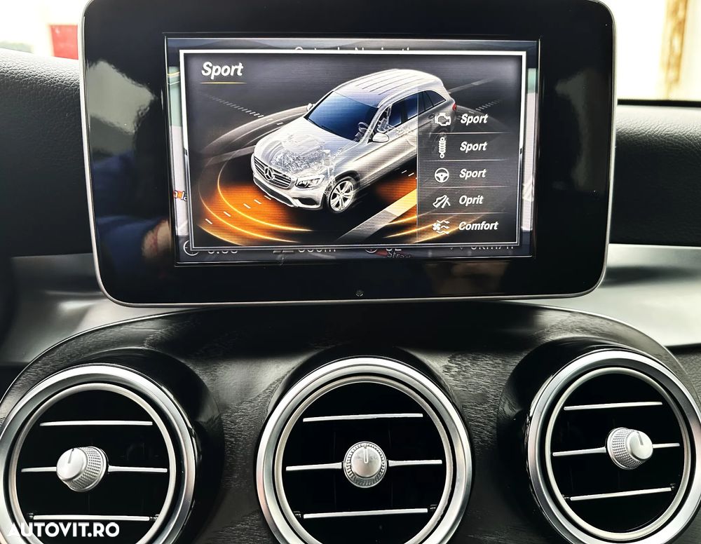 Mercedes-Benz GLC - 23