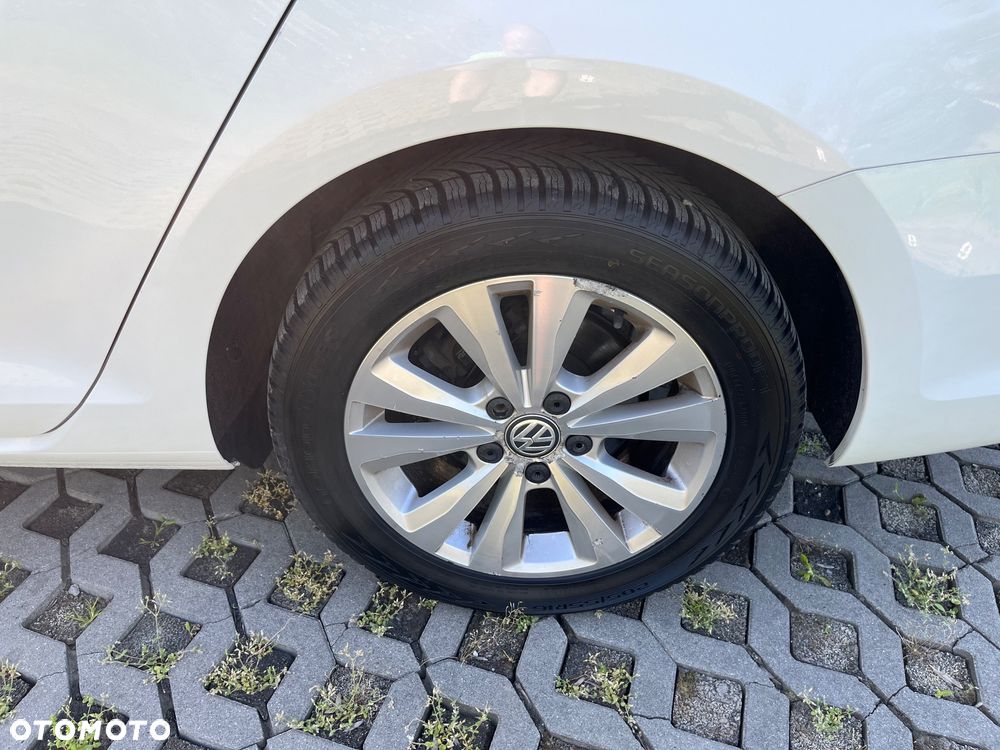 Volkswagen Golf 1.6 TDI BMT Comfortline - 10