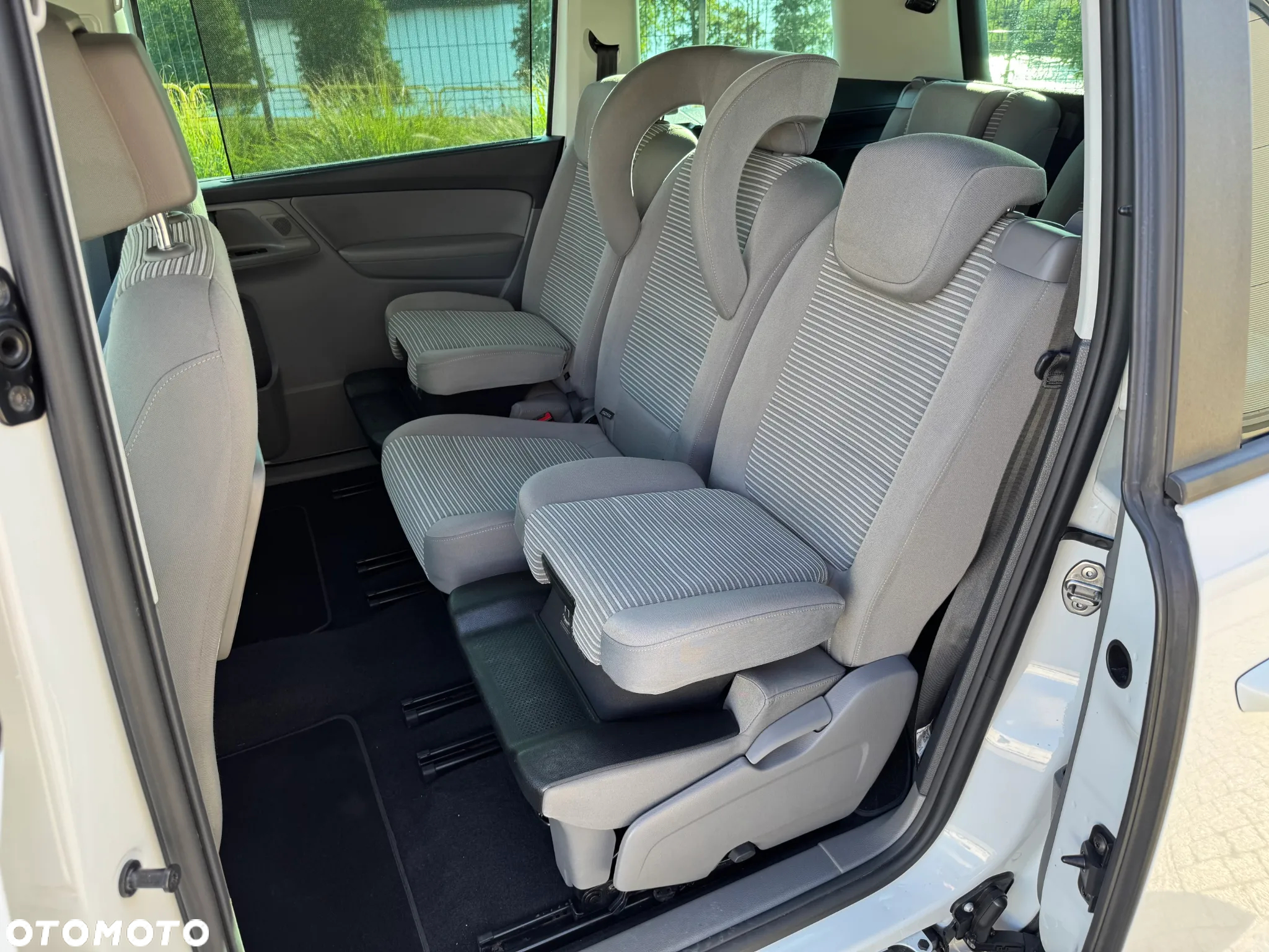 Seat Alhambra 2.0 TDI Start & Stop 4Kids - 29