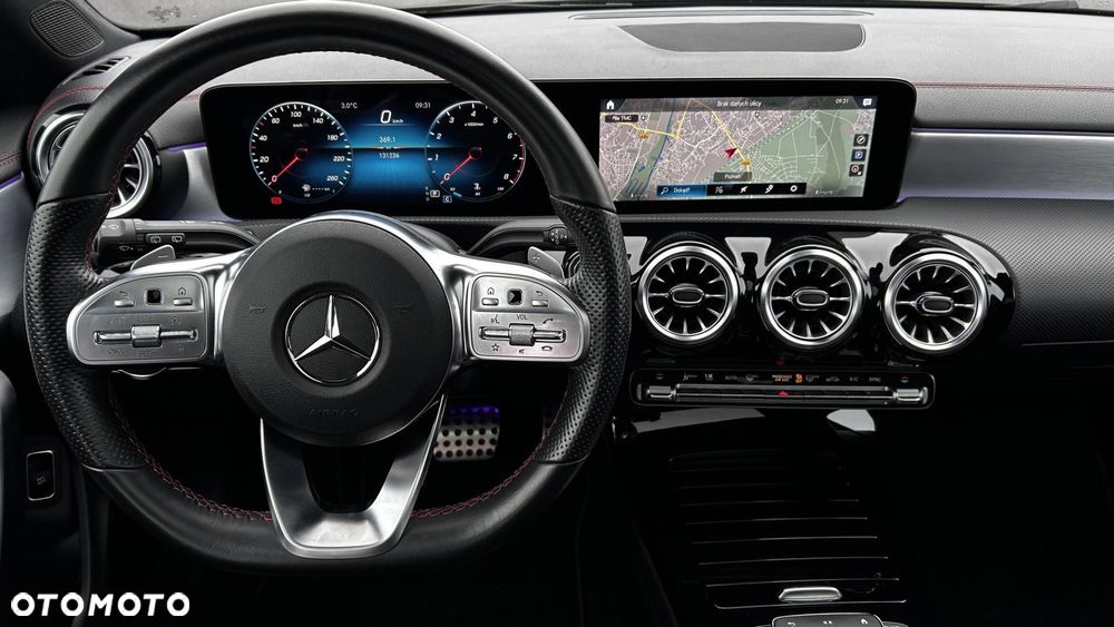 Mercedes-Benz CLA 200 AMG Line 7G-DCT - 14