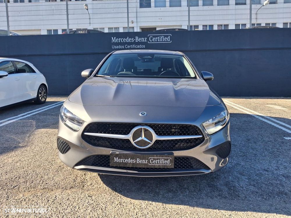 Mercedes-Benz A 250 e 8G-DCT Style - 3