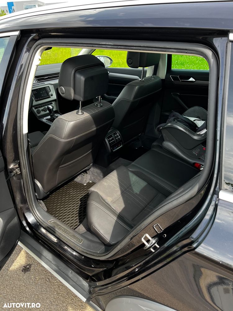 Volkswagen Passat Alltrack 2.0 TDI SCR 4Motion DSG - 27