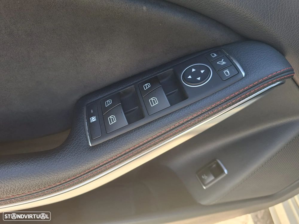 Mercedes-Benz CLA 220 d Shooting Brake AMG Line Aut. - 34