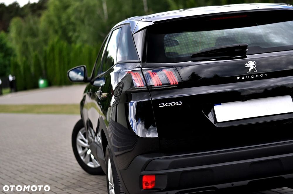 Peugeot 3008 1.2 PureTech Allure S&S - 11