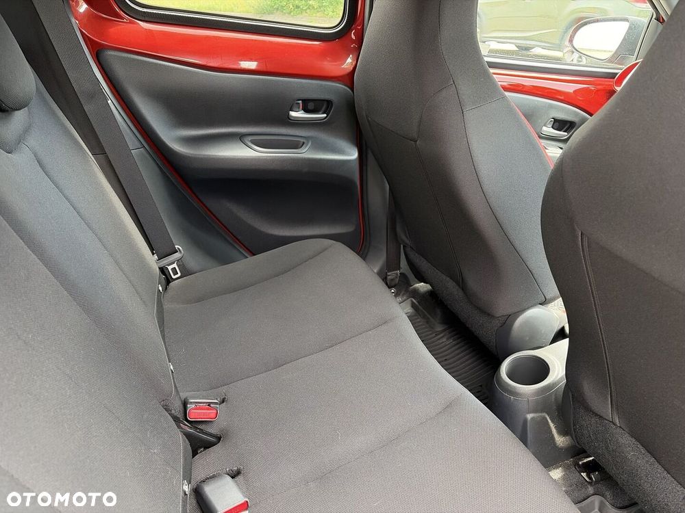 Toyota Aygo X 1.0 VVT-i Style CVT - 14