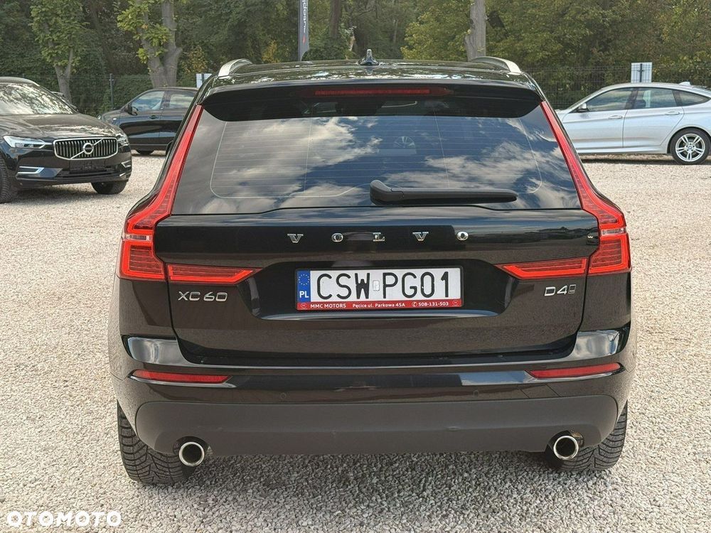 Volvo XC 60 D4 AWD Momentum - 5
