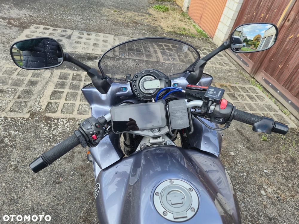 Yamaha FZ6 - 11