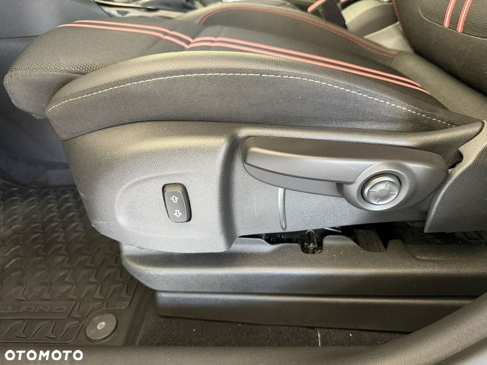 Opel Crossland - 31