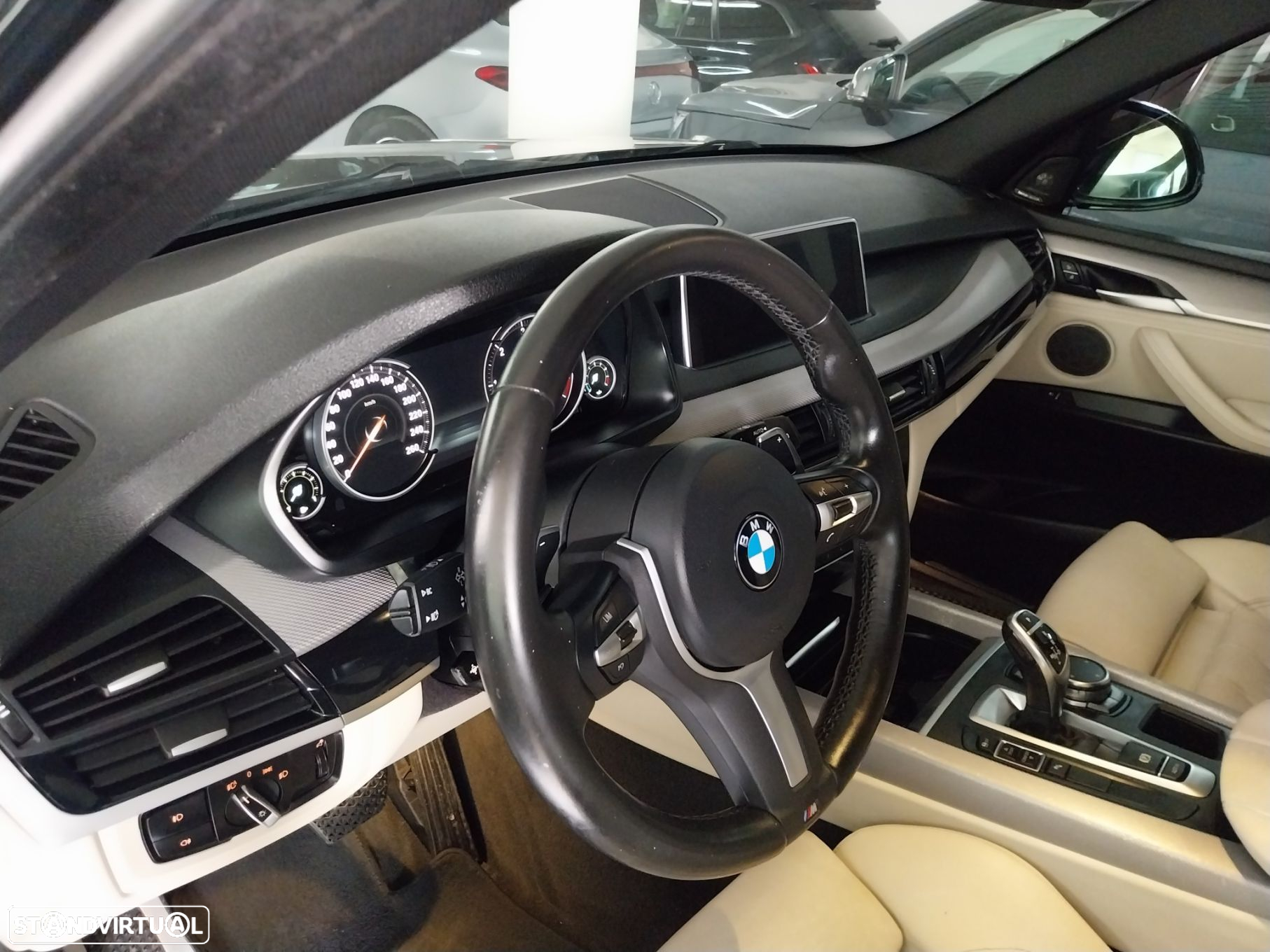 BMW X5 25 d sDrive Pack M - 14