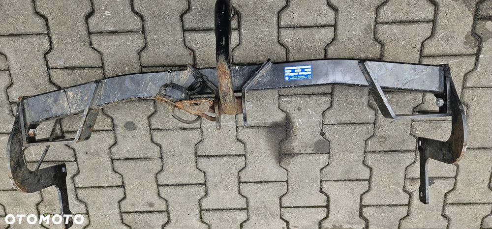 Citroen C4 Picasso II Hak holowniczy - 1