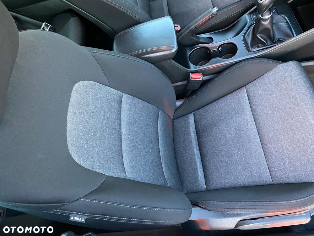 Hyundai Tucson 1.6 GDI BlueDrive Comfort 2WD - 11