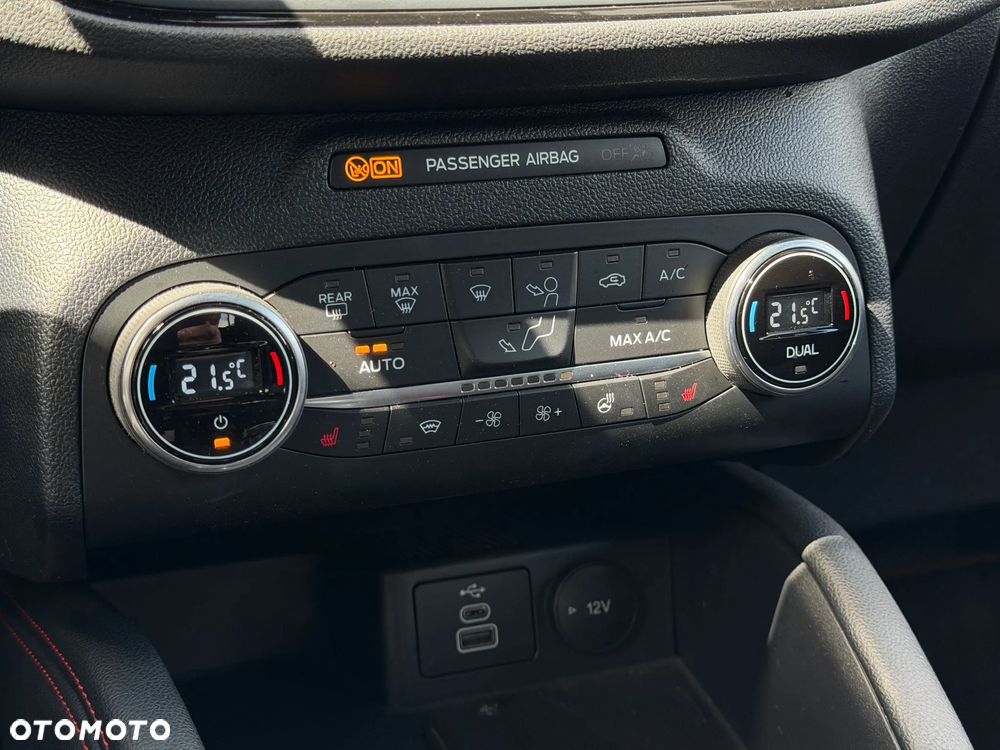 Ford Kuga 1.5 EcoBoost FWD ST-Line - 21