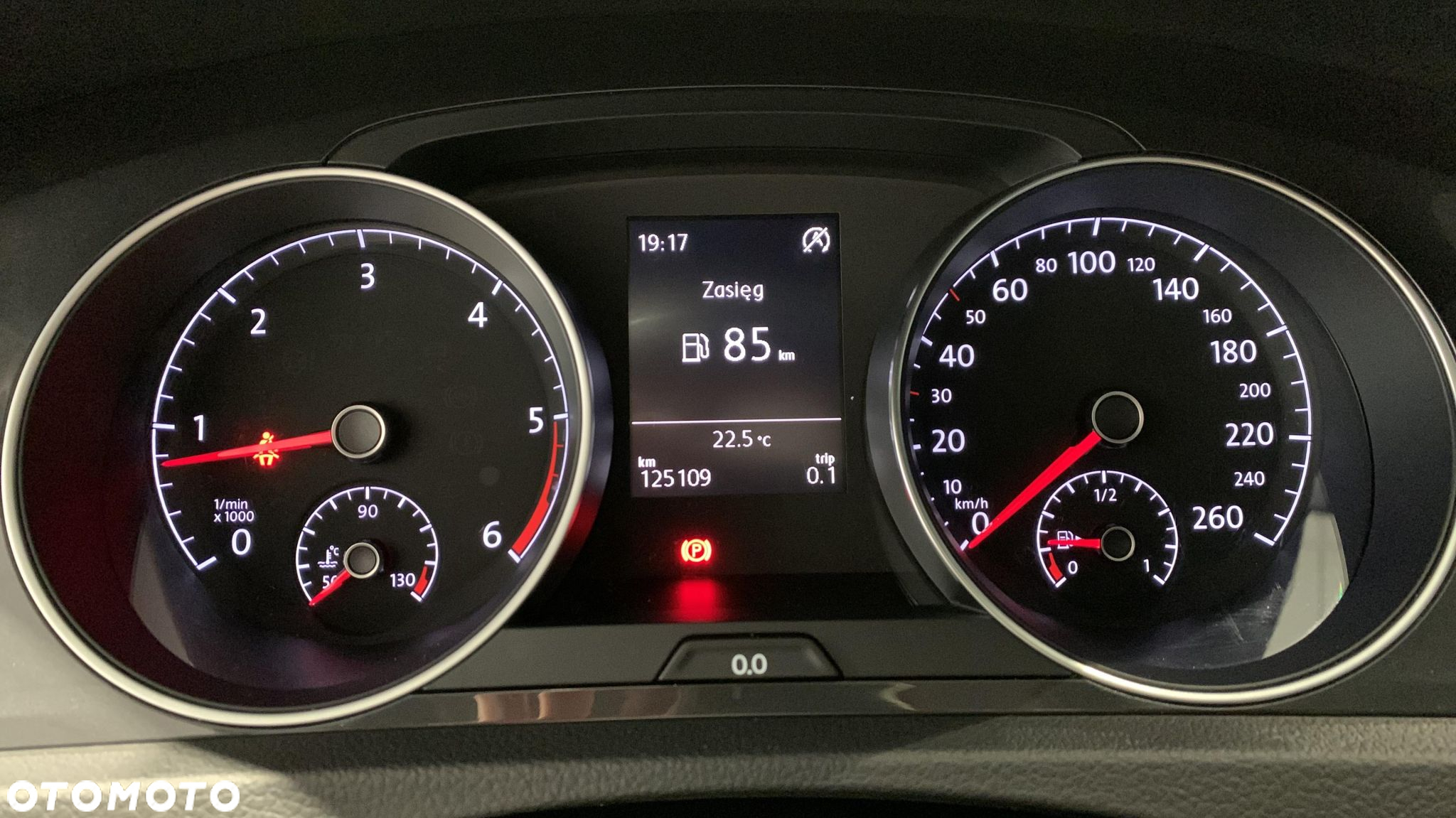 Volkswagen Golf VII 1.6 TDI BMT Trendline - 14