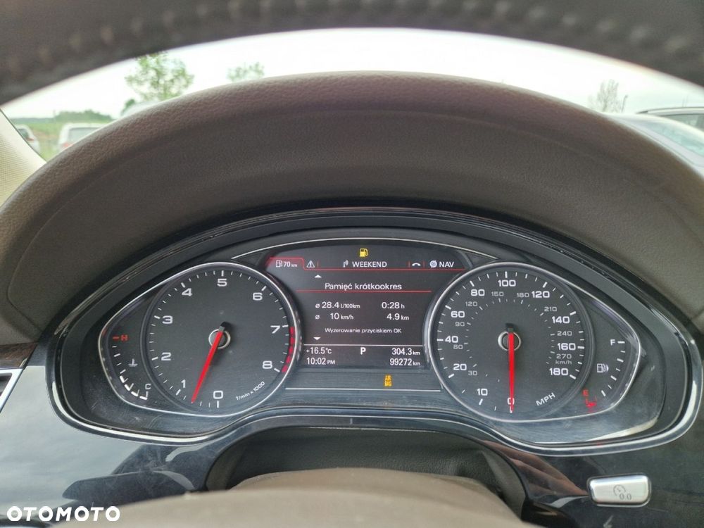 Audi A8 - 16